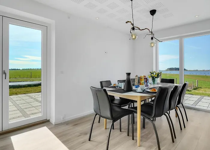 Stunning In With Kitchen Casa vacanze